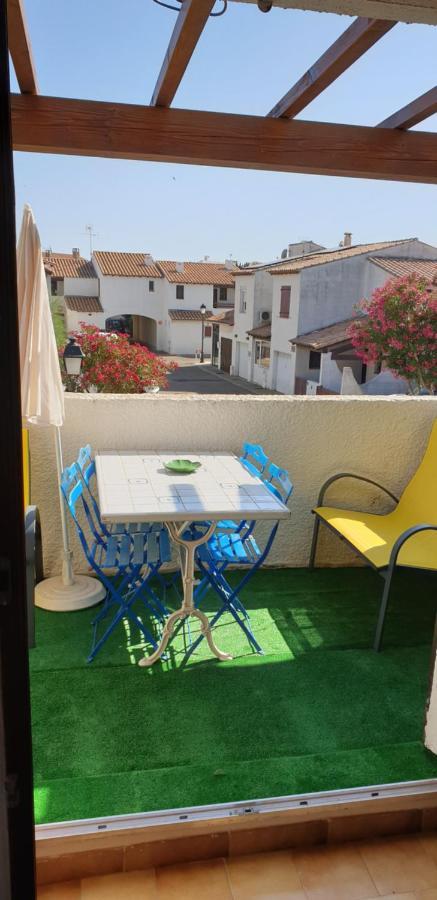 Studio Des Saintes Exterior foto
